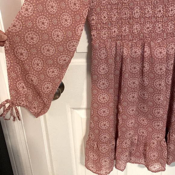 NWT Lily Rose Smocked Dress - Picture 5 of 8